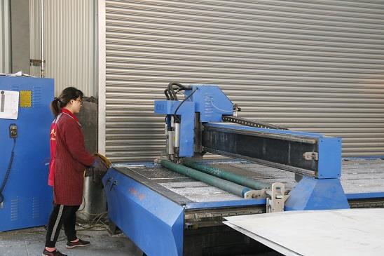 铝板木纹喷涂厂家的施工流程是怎样的？